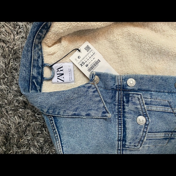 ZARA Fleece Lined Denim Jacket - Picture 4 of 5